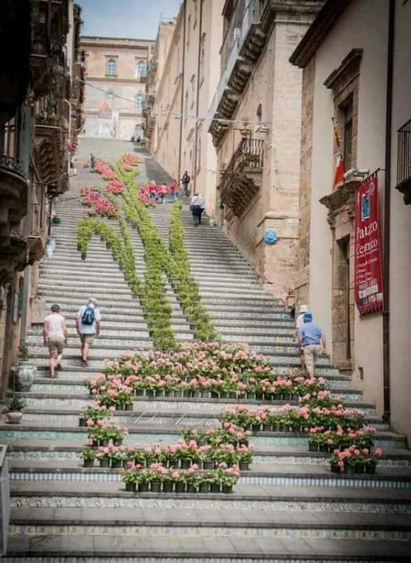 B&B Con Cucina La Ninfea Caltagirone Bagian luar foto