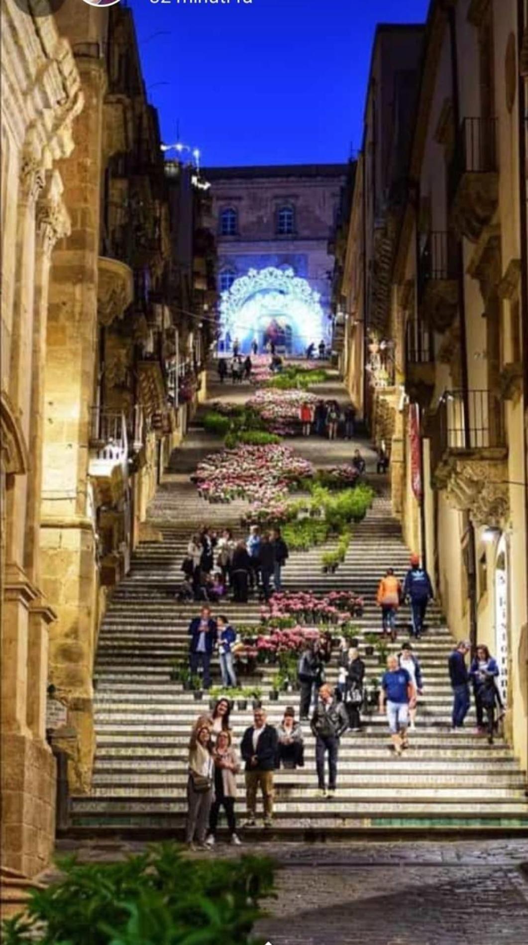 B&B Con Cucina La Ninfea Caltagirone Bagian luar foto