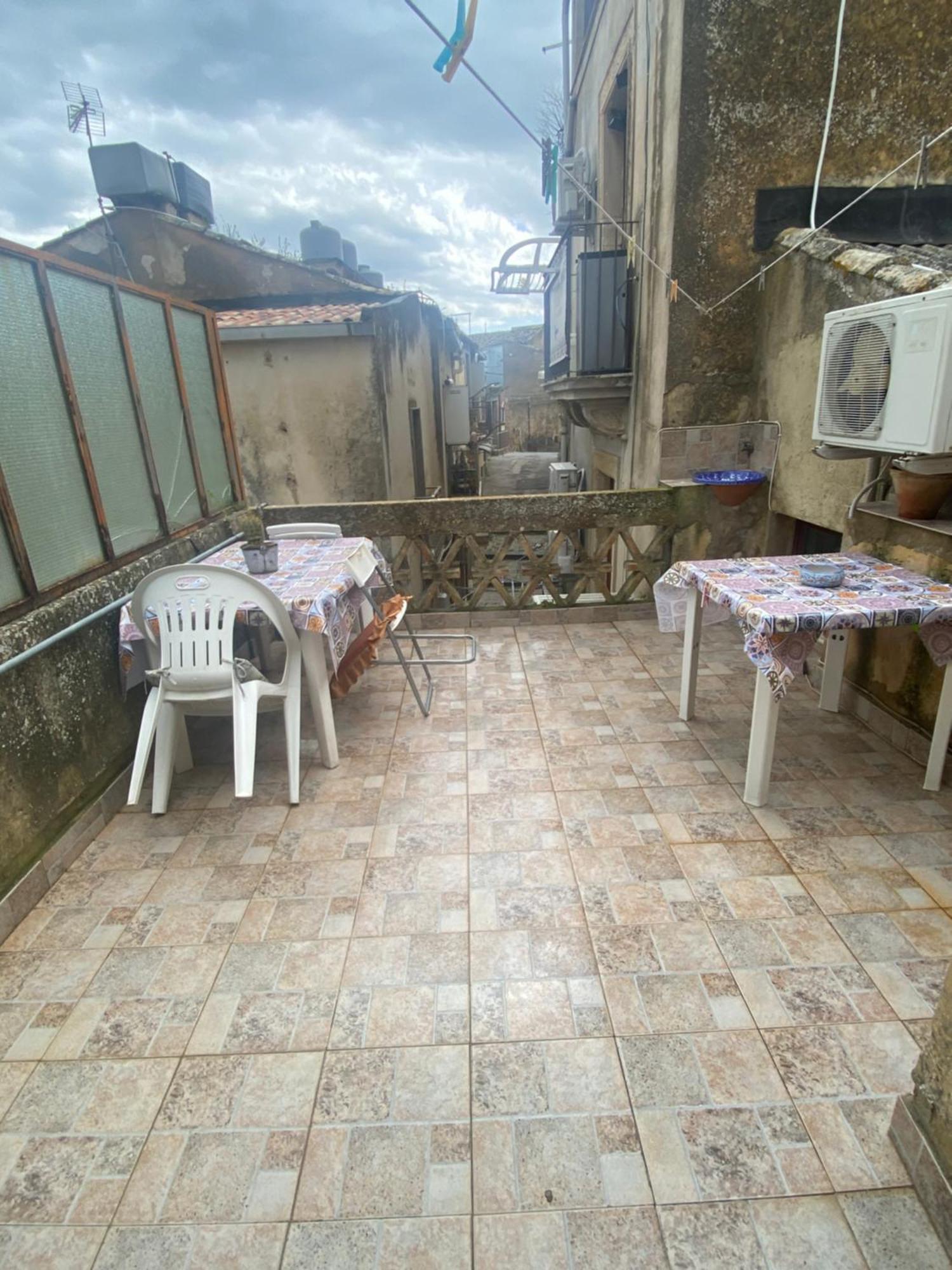 B&B Con Cucina La Ninfea Caltagirone Bagian luar foto